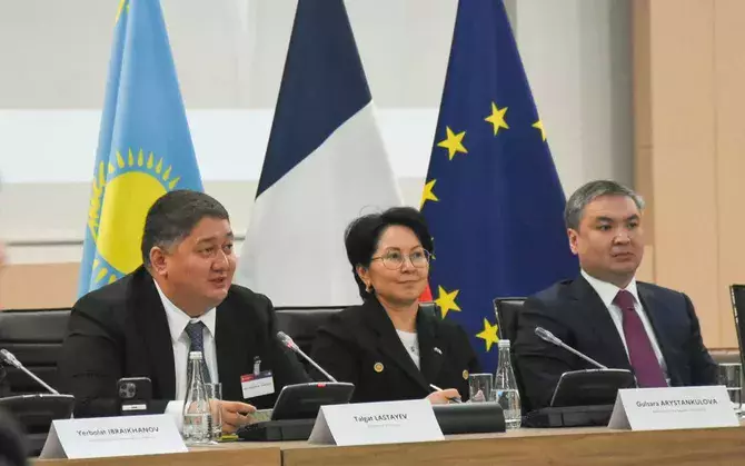 Казахстан и Франция договорились о поставках самолетов Airbus