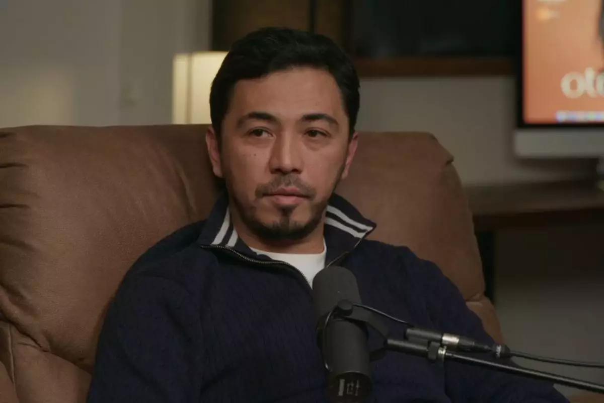 "Бір уақытта екі әйелмен қатар отбасылы болдым": Танымал актер ел білмейтін шындығын ашты