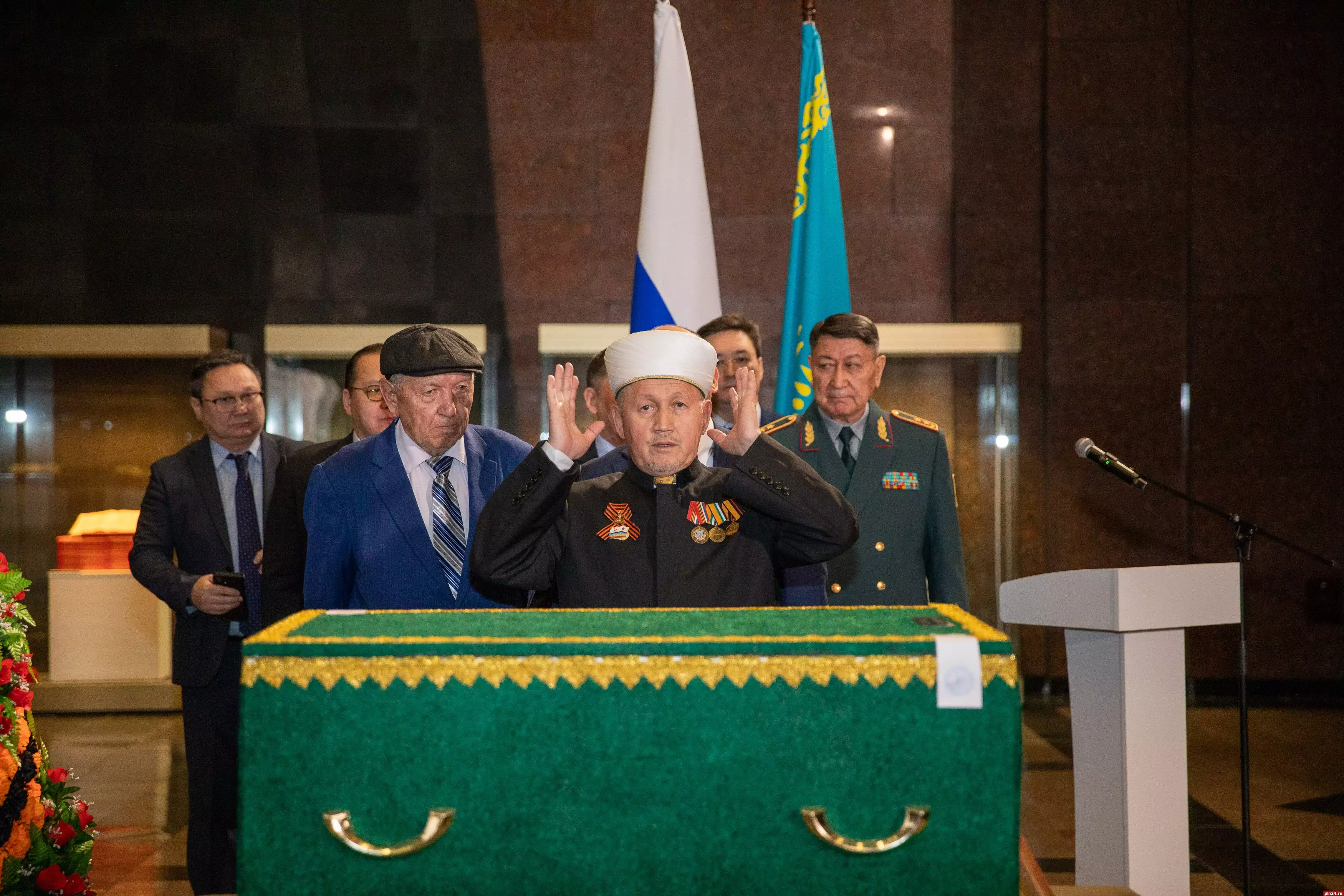 Погибших на Псковской земле бойцов из Казахстана спустя 80 лет вернули на родину.