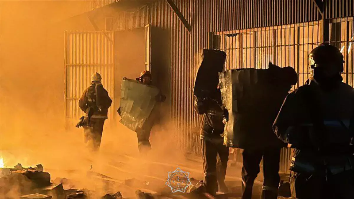 Еще один крупный пожар произошел в Алматы