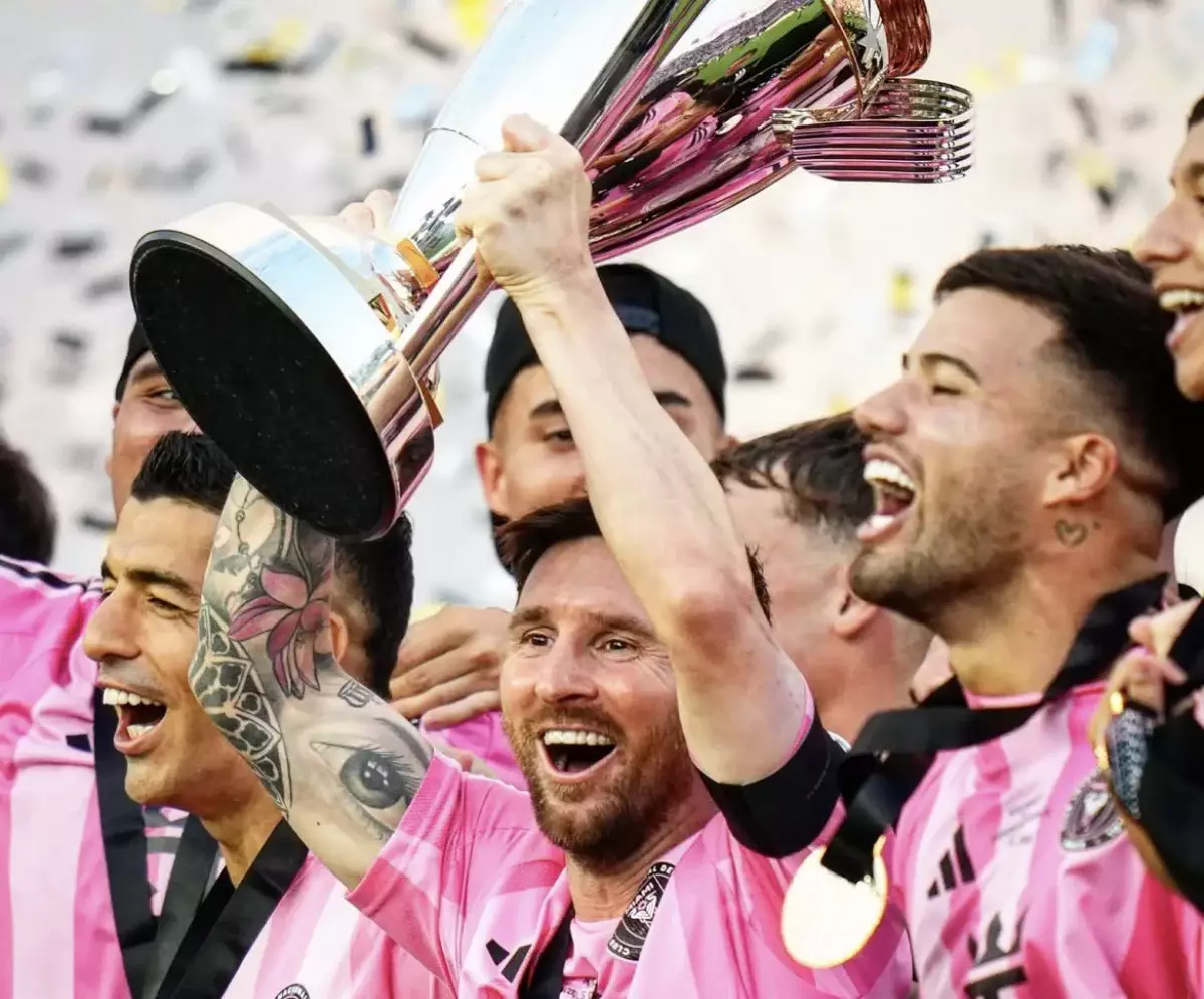 Месси “Интер Майамиді” тарихындағы алғашқы MLS кубогына жетеледі