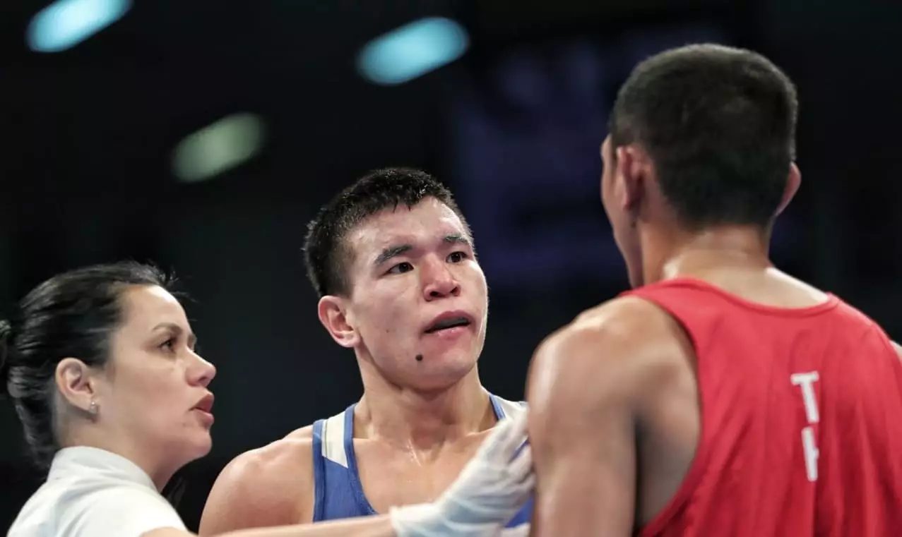 Бокстан ӘЧ: Бүгін үш отандасымыз жұдырықтасады