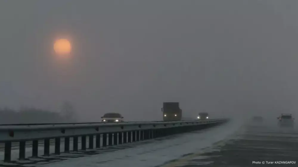 Қазақстанның екі облысында ауа райына байланысты жол жабылды