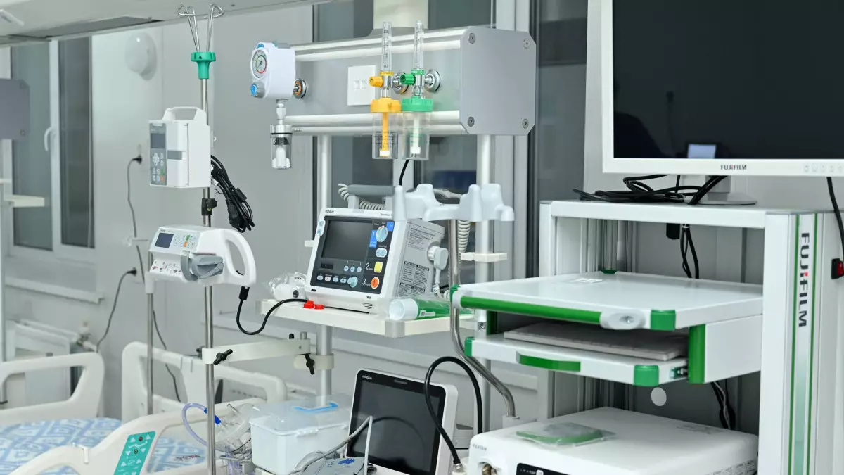 В районе области Абай открыли современное отделение реанимации при районной больнице