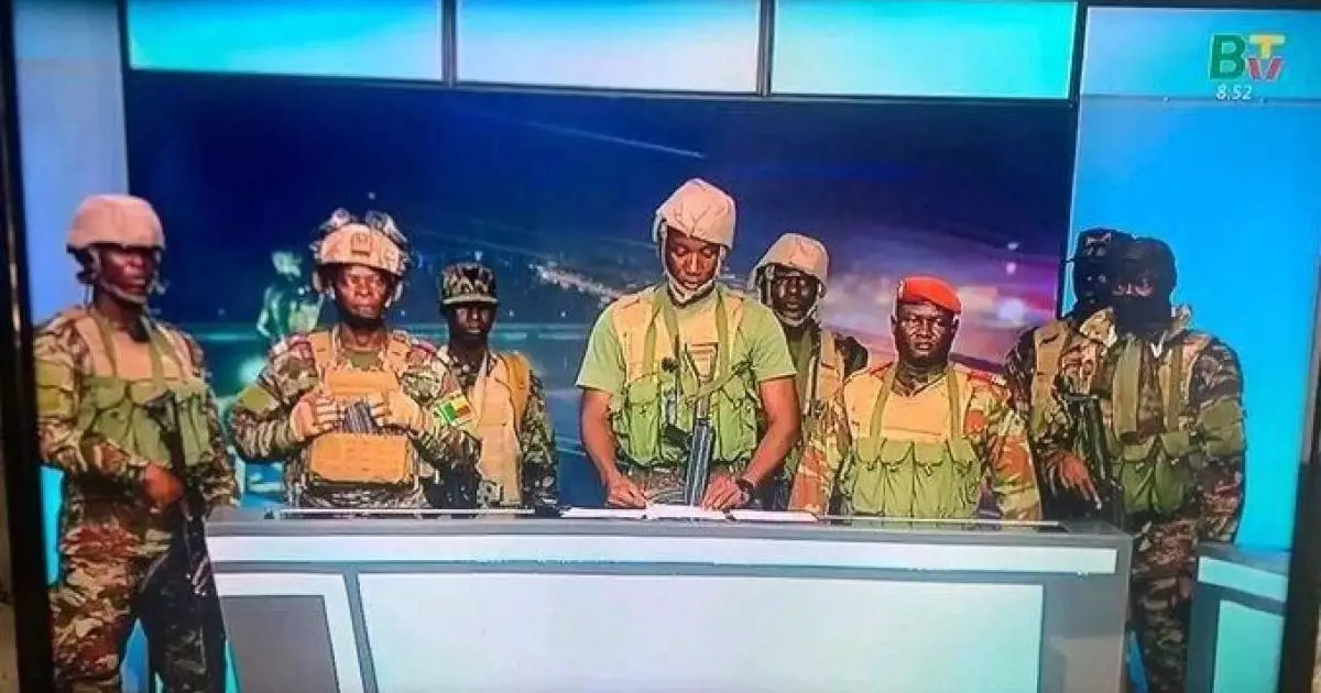  в Бенине военные захватили контроль над национальным телевидением 