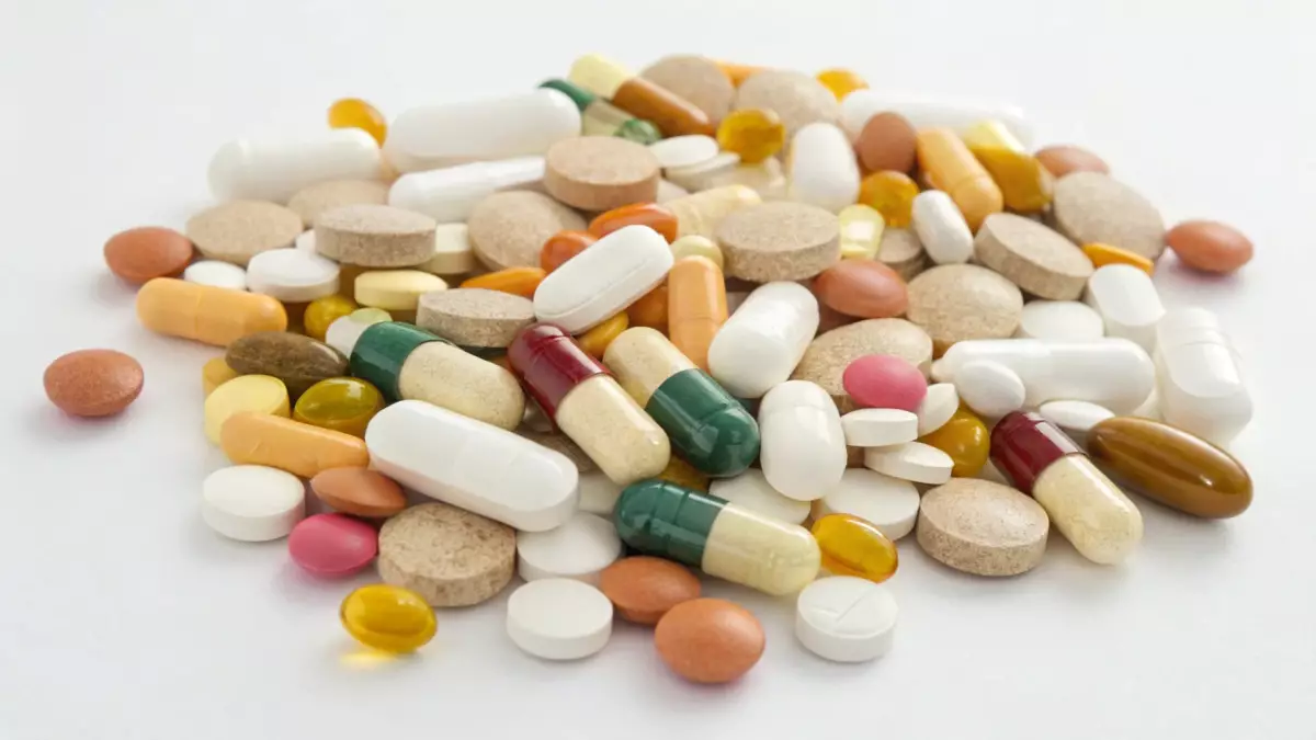 Дипфейки врачей продвигают БАДы в соцсетях