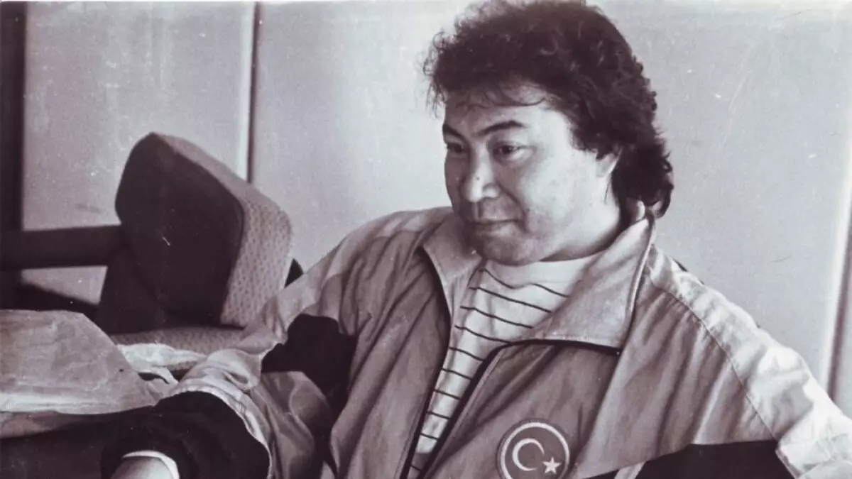 Мұстафа Өзтүрікпен қызметтес болған әжей біраз құпияның бетін ашты