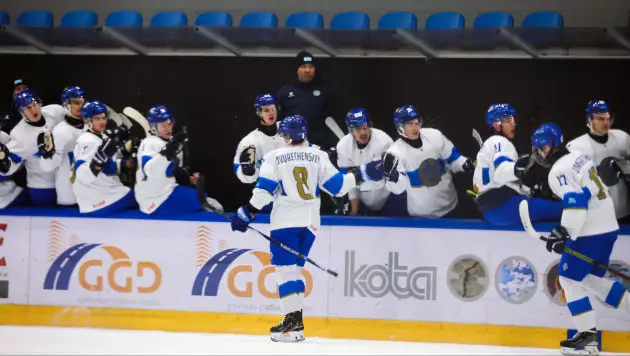 Сборная Казахстана объявила состав на ЧМ-2025 по хоккею