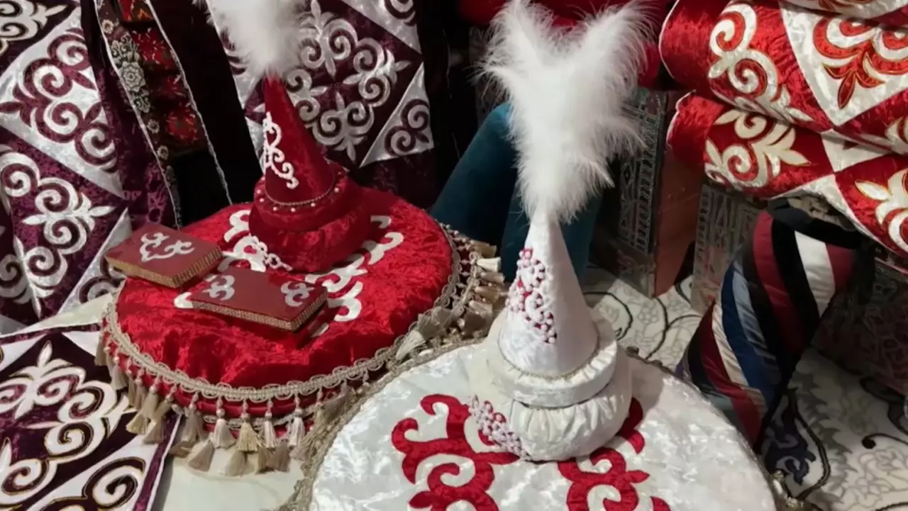 Өзбекстанда қазақ қолөнершілерінің өнімдеріне сұраныс артқан