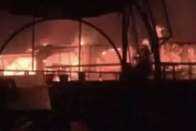 Түнгі клуб өртеніп, 25 адам көз жұмды