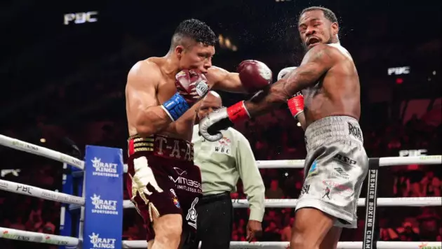 Жәнібек айқас керек боғлан кештің юасты жекпе-жегі күтпеген жағдаймен бітті