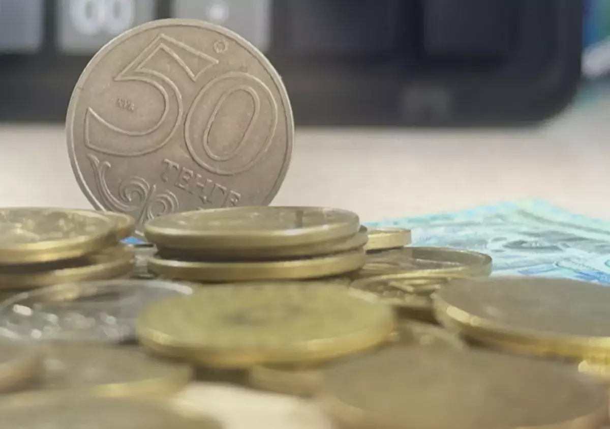 Суммы на пенсионных счетах казахстанцев уменьшились: что это значит - новости на Lada.kz 07.12.2025