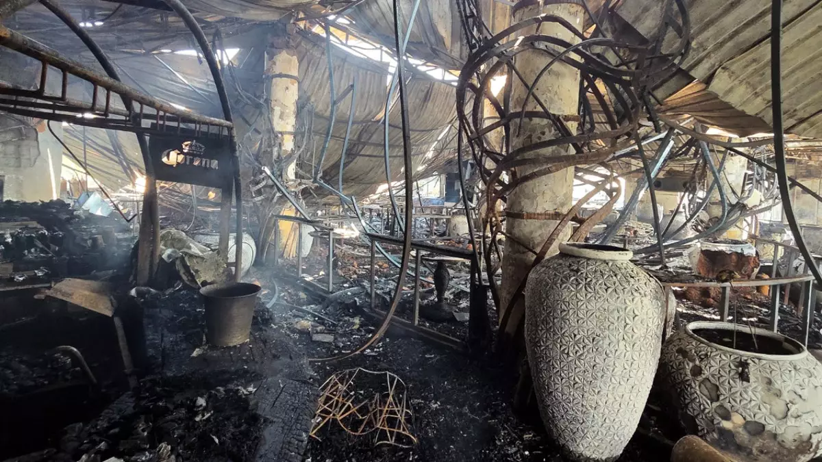 Ночной пожар в индийском ночном клубе унес жизни 25 человек.