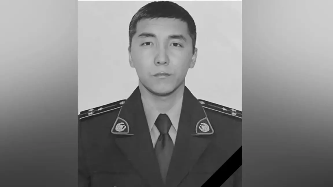 Көлік қозғалысын реттеп тұрған полицей қаза тапты