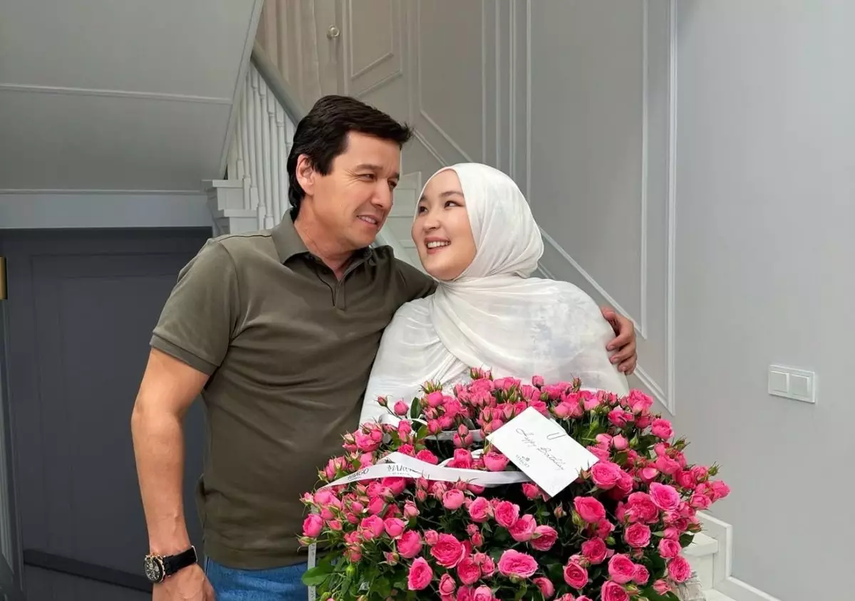 «Сол үшін ұрысып қалдым»: Абай Бегейдің әйелі күйеуіне жүкті екенін қалай жеткізгенін айтты