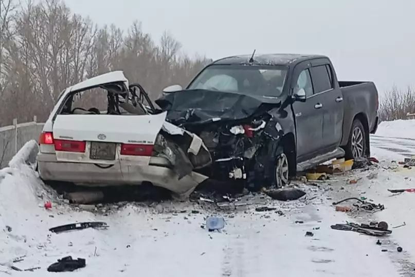 Трое погибли в ДТП на трассе ВКО