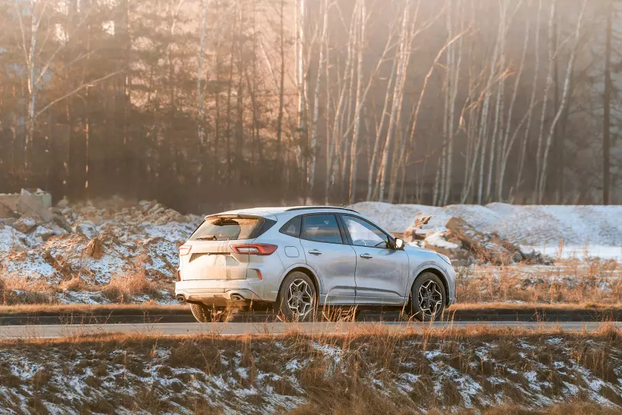 Қар аралас жаңбыр: қай өңірлерде күн бұзылады, қай өңірлерде жол жабылады?