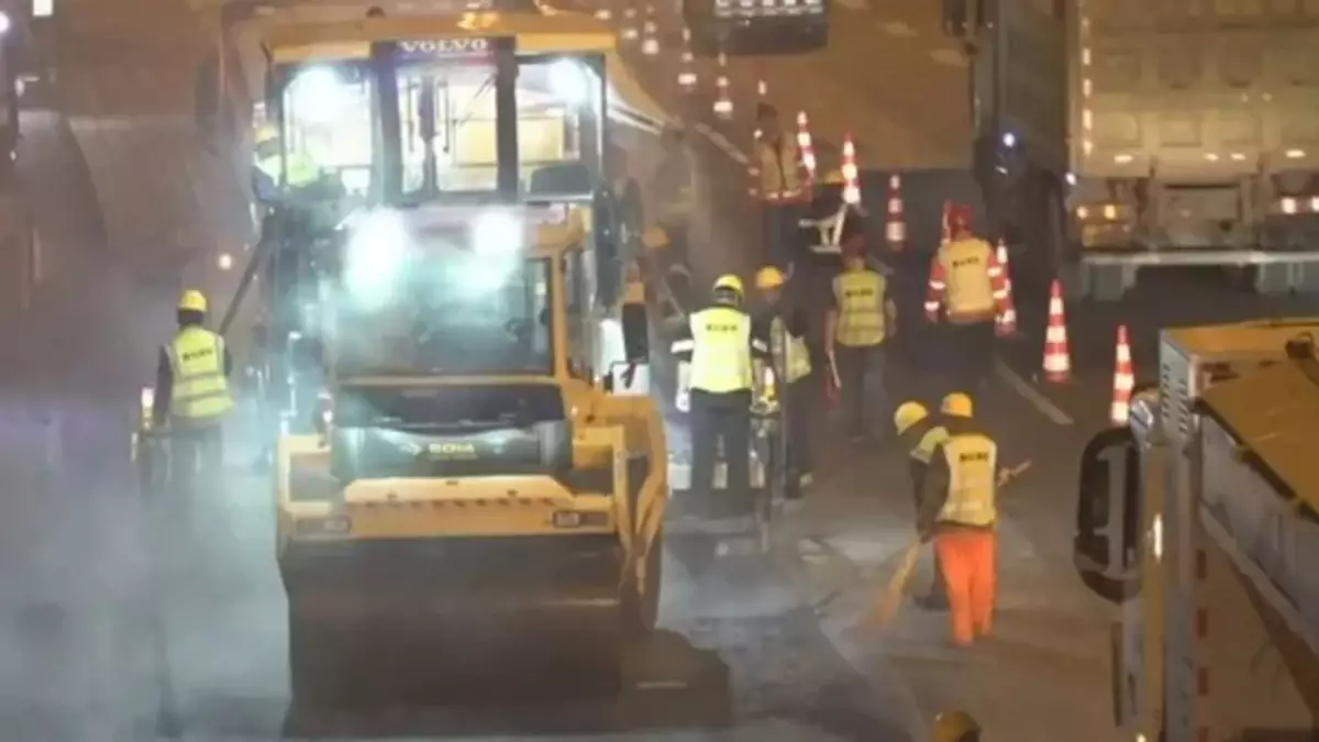 Бір түнде қытайлық жұмысшылар 8 мың тонна асфальт төсеген