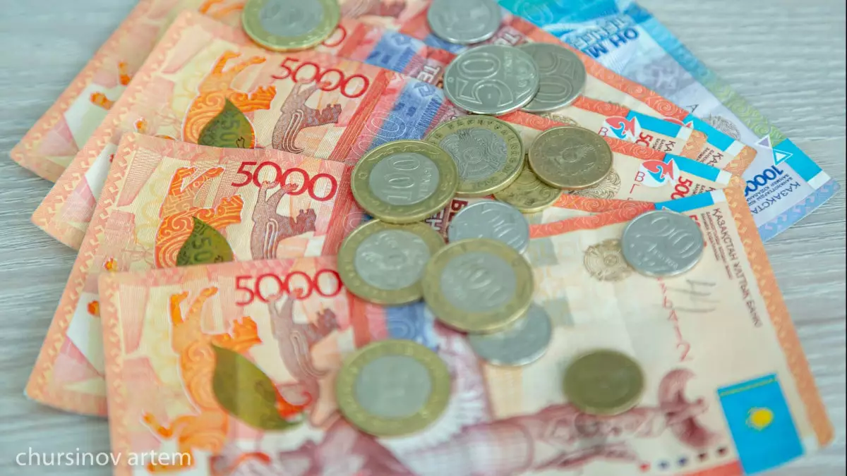 Жүздеген кәсіпорын 10 мыңнан астам жұмысшыға жалақы төлемей келген