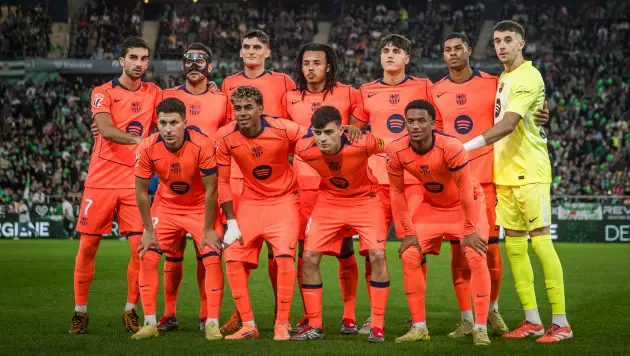 Деку сделал заявление о трансфере форварда за 180 миллионов в "Барселону"