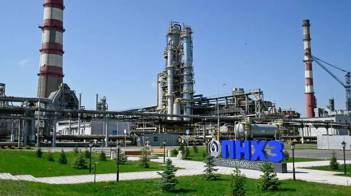 142 миллиарда для страны: ПНХЗ признан крупным налогоплательщиком