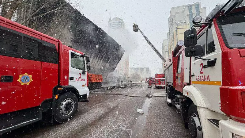 Астанада кинотеатр ғимараты өртенді