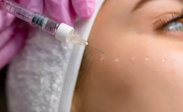 Дерматокосметологические процедуры без лицензии проводил салон в Костанае