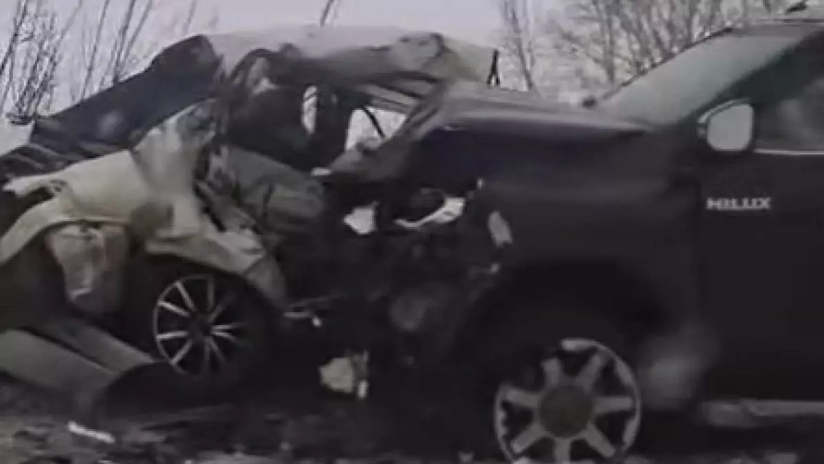 Шығыс Қазақстан облысында жол апатынан үш адам қаза тапты