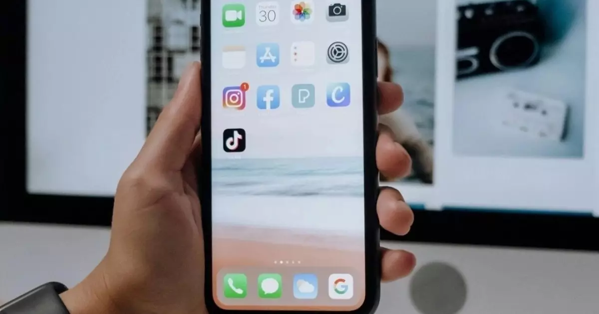  16 жасқа толмағандар онлайн платформаларға тіркелу мүмкіндігінен айырылуы мүмкін 