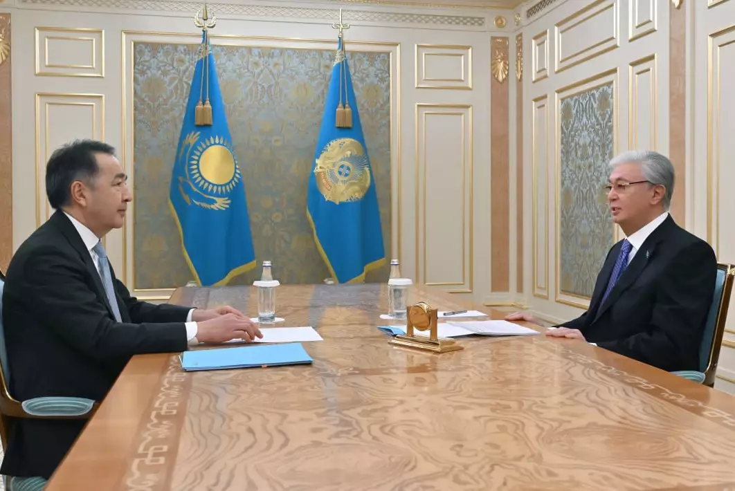 Токаев обсудил с Сагинтаевым приоритеты Казахстана в ЕАЭС на 2026 год