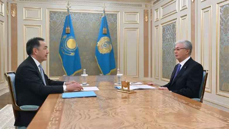 Мемлекет басшысы Бақытжан Сағынтаевты қабылдады    