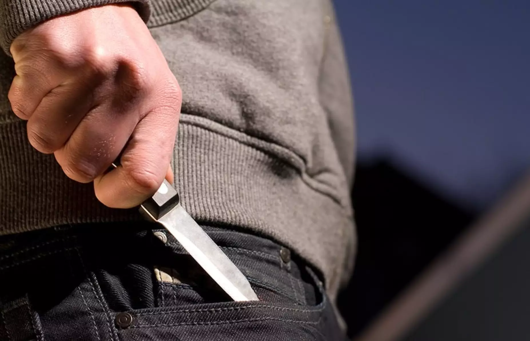 Угрожавшего сотрудникам магазина ножом задержали в Сатпаеве