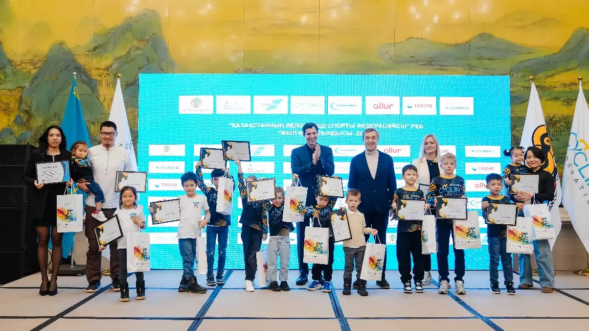 2025 жылдың қорытындысы: қазақстандық велоспорттағы негізгі жетістіктер мен жаңа бастамалар