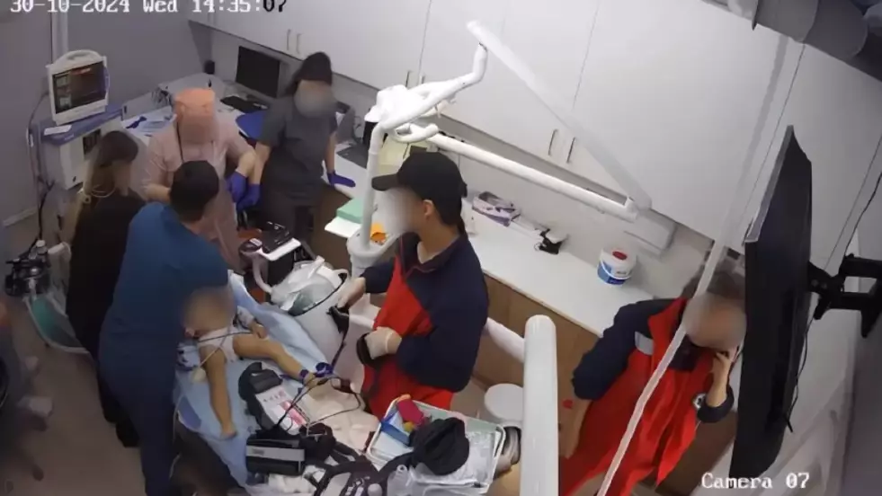 "Өзімді кінәлі деп есептемеймін": 3 жасар қыздың өліміне айыпталған анестезиолог өз нұсқасын айтты