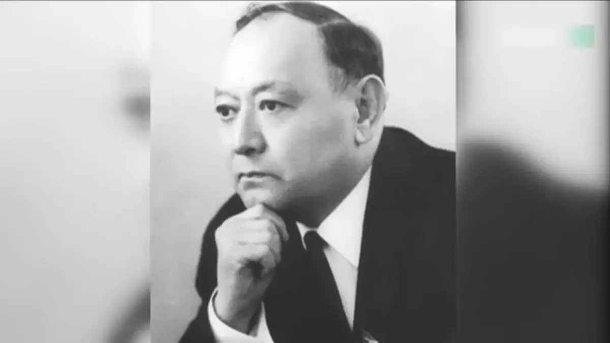 Әди Шарипов десе, Белорусь халқы ішкен асын жерге қояды - Клара Мыңжасарова