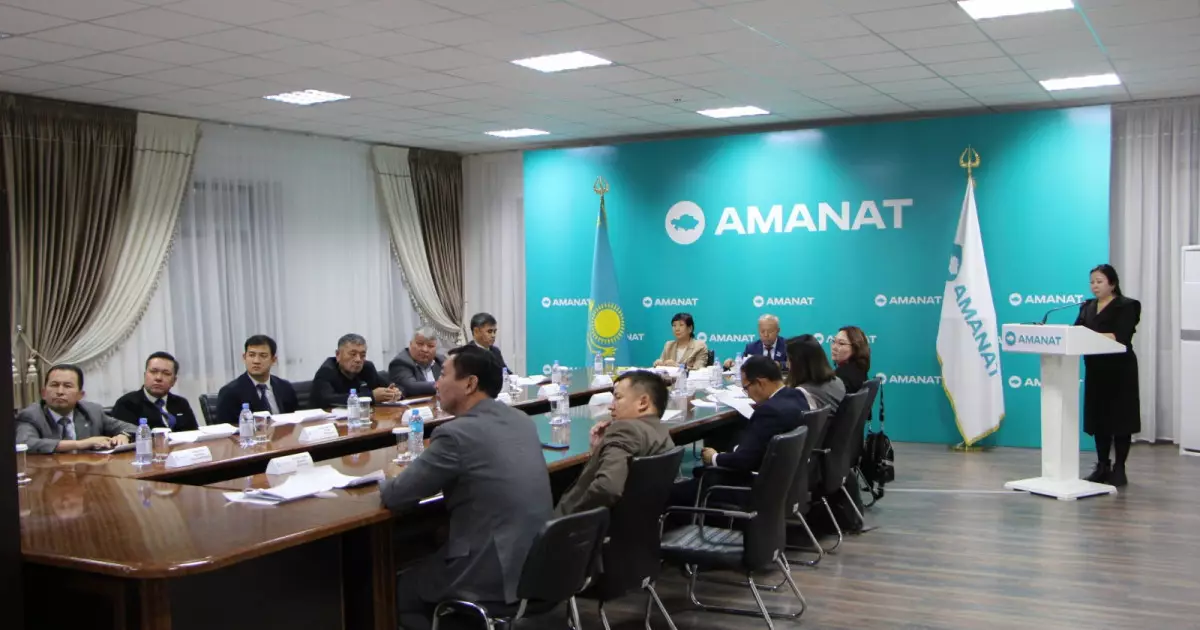   «AMANAT»:  Қызылордада сайлауалды бағдарлама орындалып жатыр   
