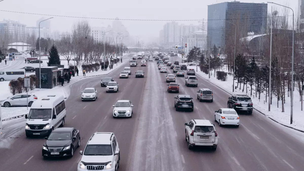 Астана в капкане гололёда: что происходит