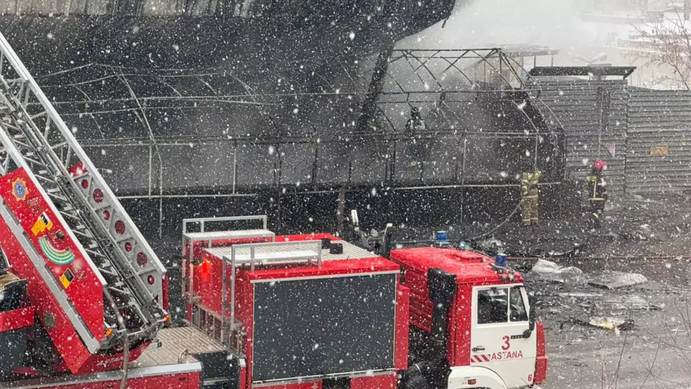 Астанада кинотеатр ғимараты өртенді