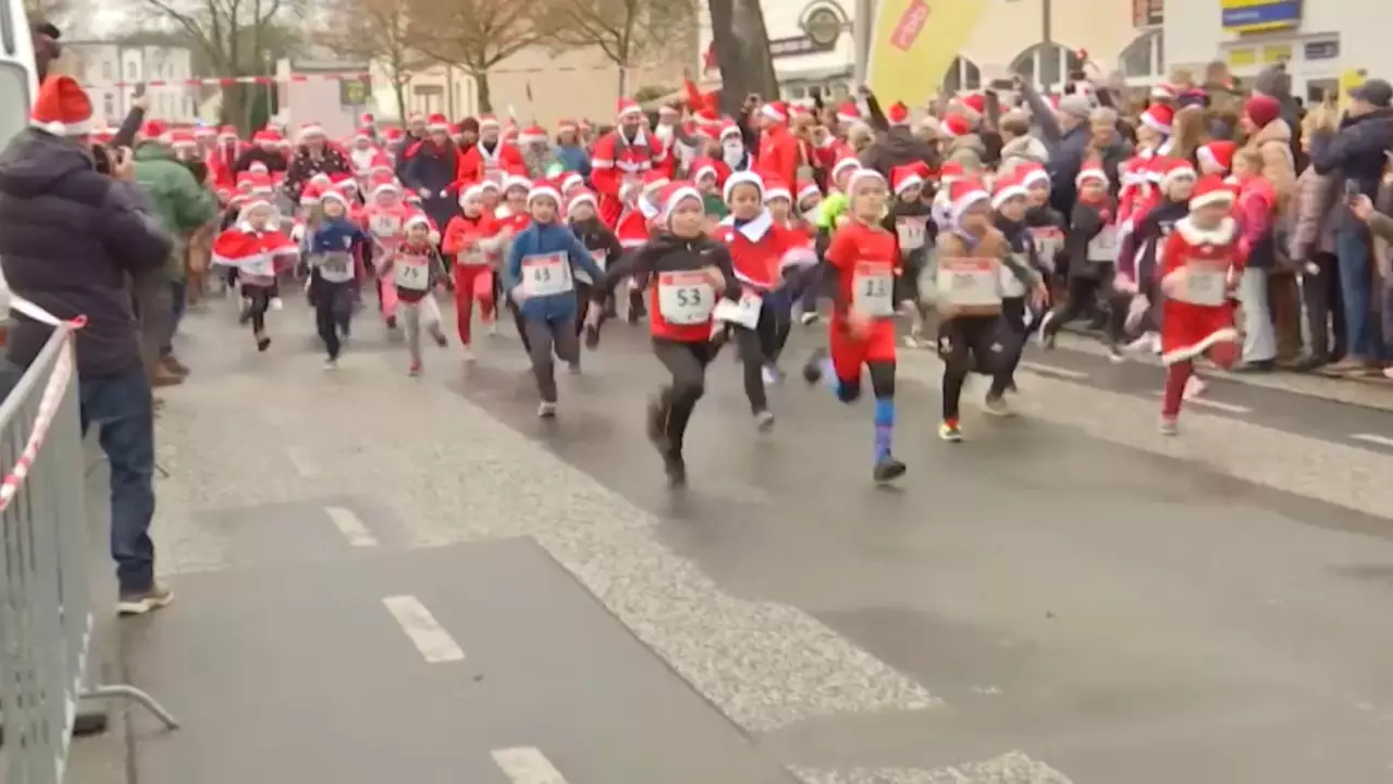 Ежегодный забег Санта-Клаусов прошел в Германии