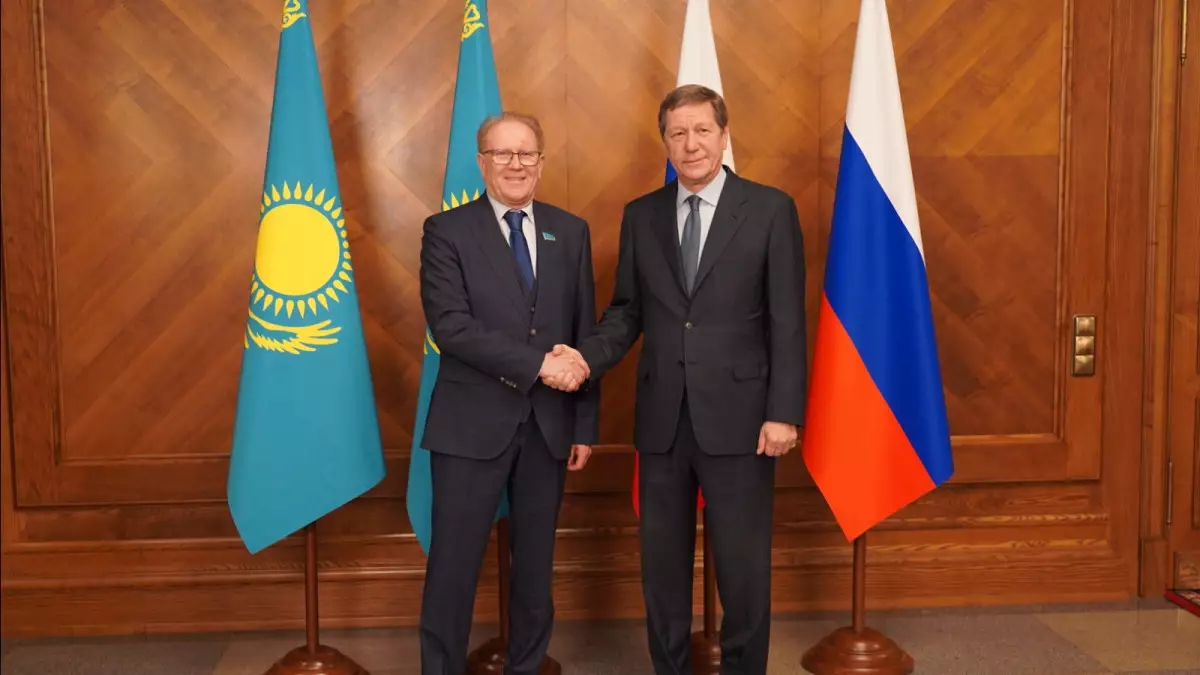 О мерах по расширению товарооборота двух стран поговорили депутаты Мажилиса и Госдумы в Москве