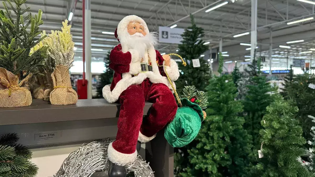 Как украсить дом и нарядить ёлку к Новому 2026 году: советы жителям Актау - новости на Lada.kz 08.12.2025