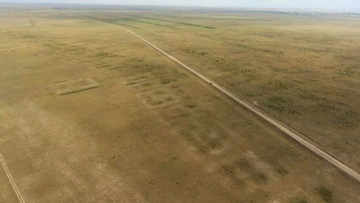 Открытие города бронзового века в казахстанской степи меняет представление об истории.