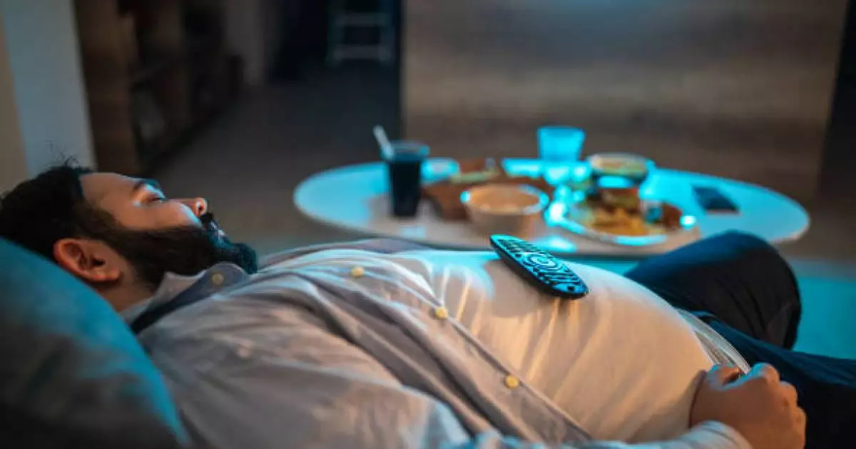  Тамақ ішіп жата қалу өте қауіпті – дәрігер 