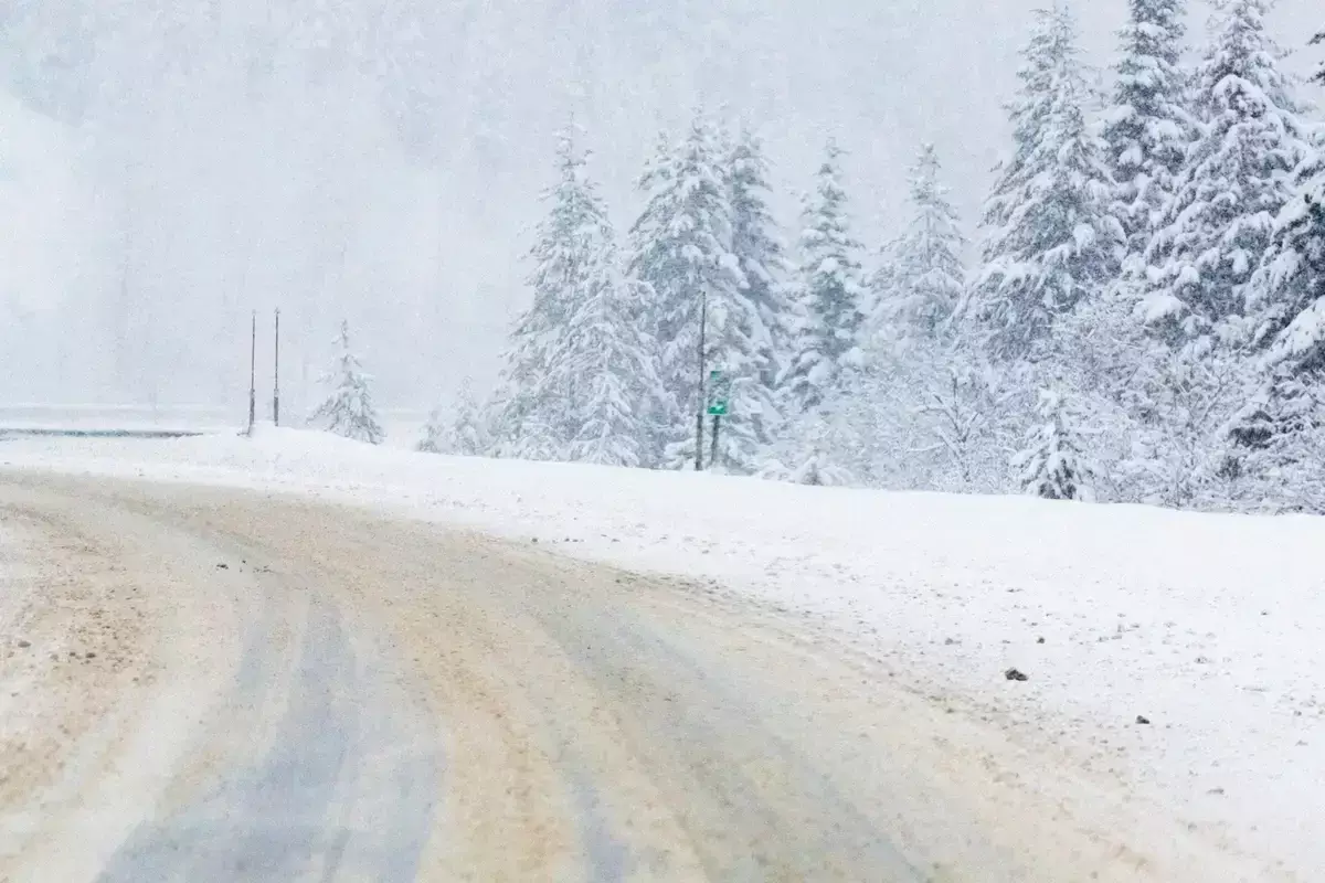 В каких регионах Казахстана объявили штормовое предупреждение