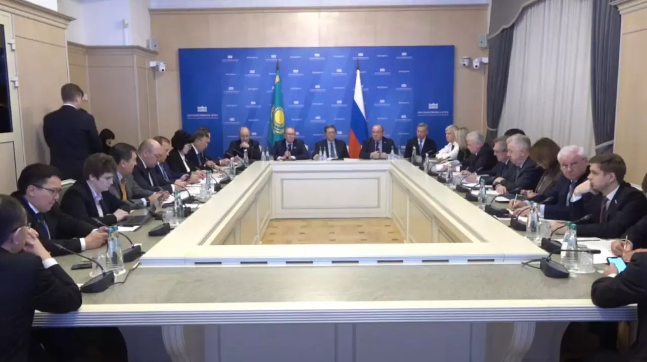 Межпарламентское сотрудничество РК и РФ прошло в Москве