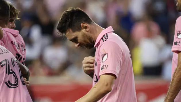 Звездный партнер Месси принял решение о своем будущем