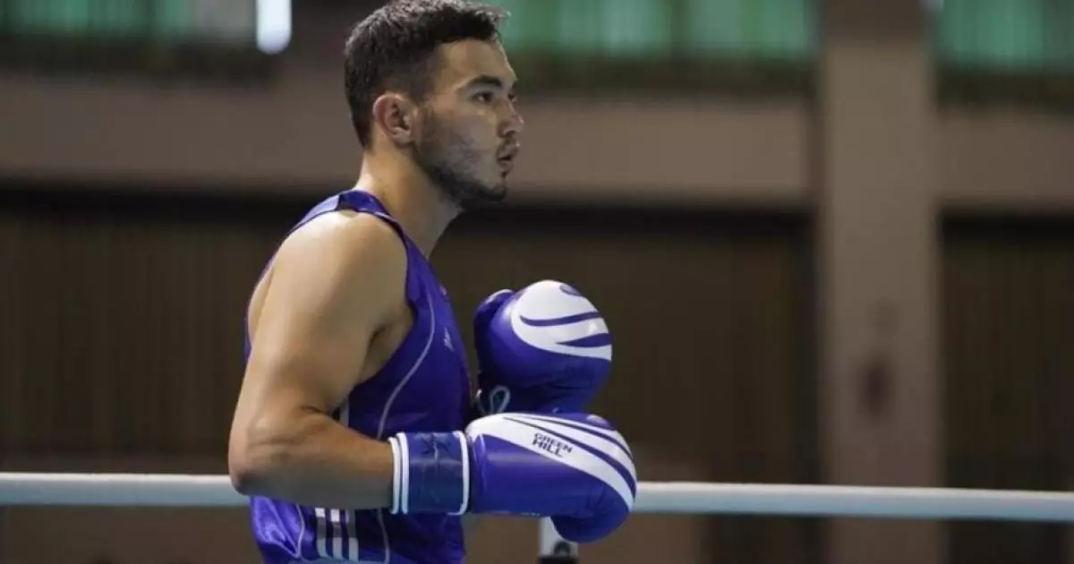  Таза жеңісі ұрланды: Қазақ жігіті қарсыласын нокдаунға түсірсе де, жеңісті бермеді 