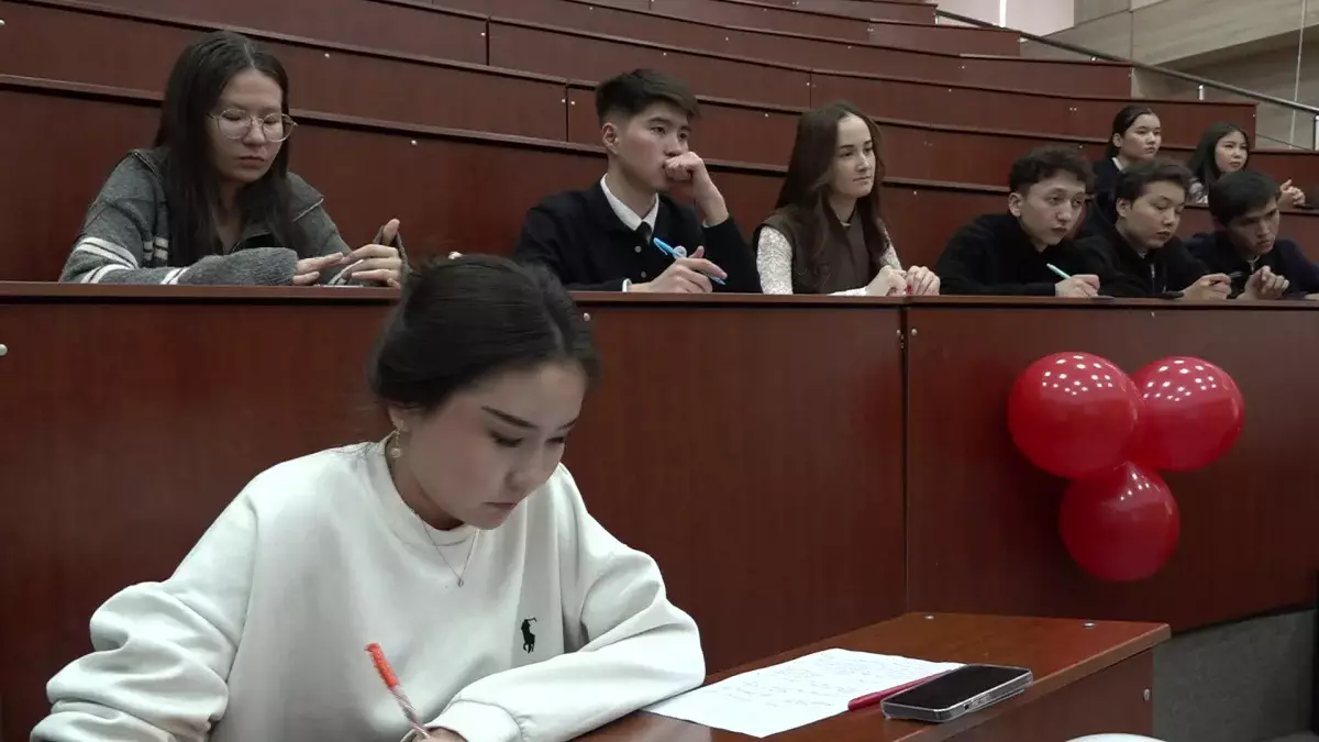 Жүрек жылуы: алматылық жастар қайырымдылық турнирін ұйымдастырды