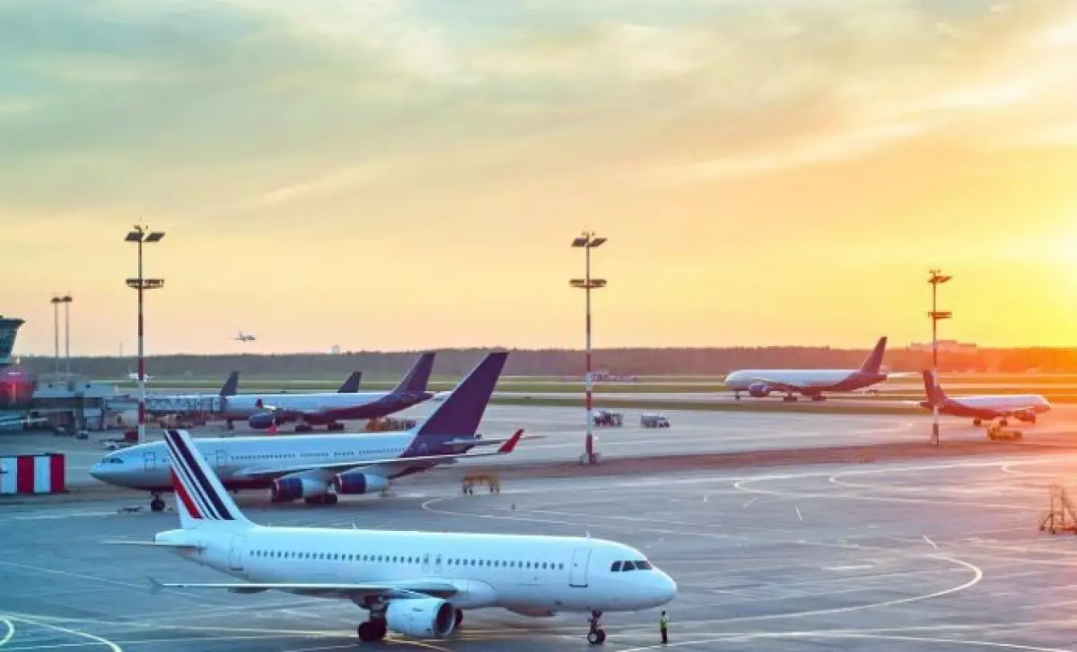 Еуропада лоукостер билеті 10 мың, бізде  40 мың - депутат Әбенов