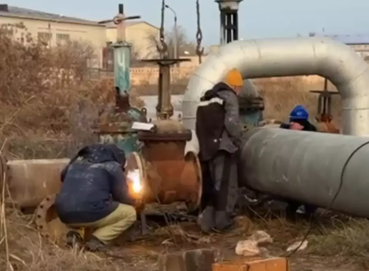 Актау без питьевой воды: «МАЭК» меняет изношенный трубопровод - новости на Lada.kz 08.12.2025
